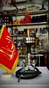 ست قلیان کوچک بدنه استیل شیشه ای سوپاپ دار دارای شلنگ و سری سیلیکونی ست قلیان کوچک بدنه استیل شیشه ای سوپاپ دار