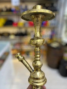 بدنه (تنه) برنجی قلیان تک مکعب قلم زنی زرد 30 سانتنی کد BE138