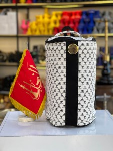کیف قلیان ضربه گیردار لاین کینگ سایز بزرگ سفید طرح چنل کد BG106