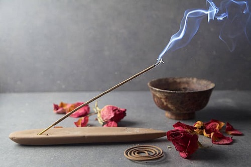 Preparation-of-natural-incense-at-home-03